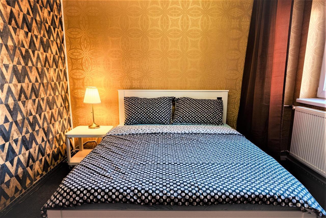 Parliament Marriott Unirii Square 5 Bedrooms Luxury Old Town Appartamento *